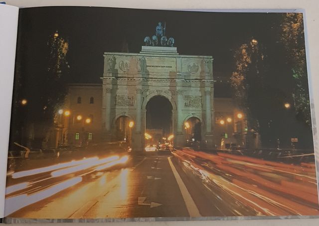 libro turistico di monaco