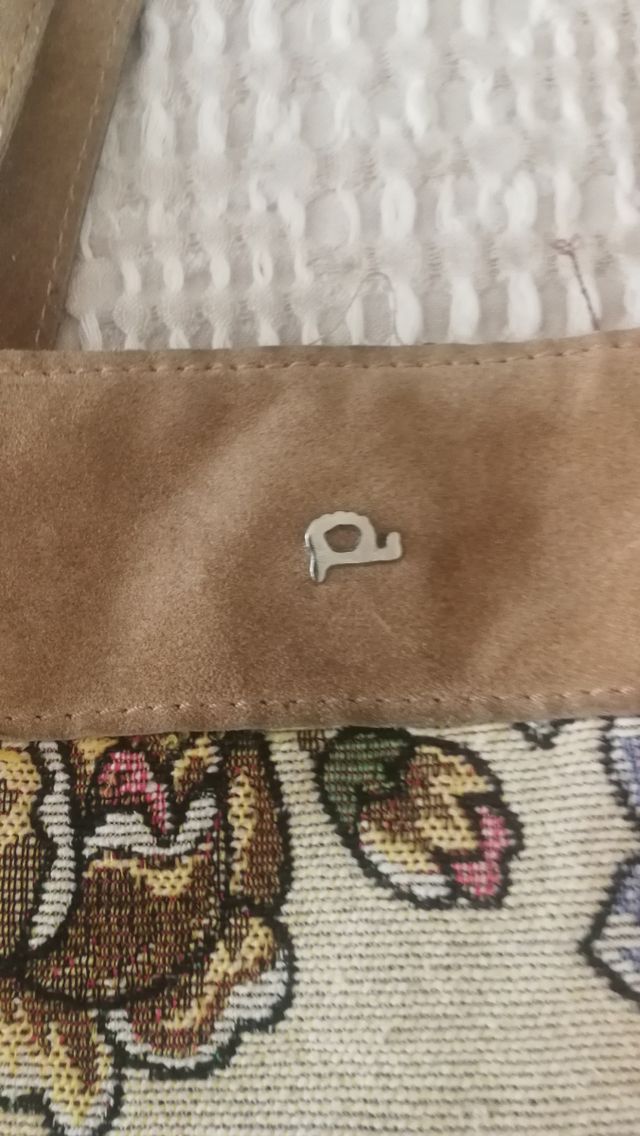 Bolso estampado de ante