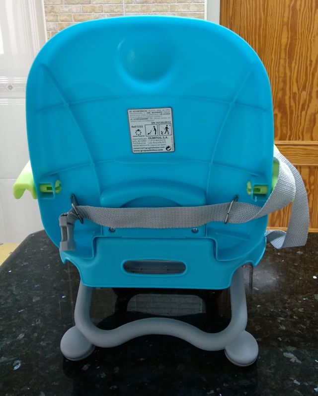 Trona portátil bebé. Nueva
