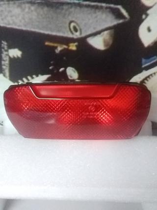 FARO TRASERO YAMAHA YZF1000R THUNDERACE - NUEVO