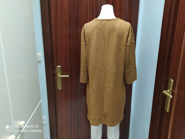 Abito in pelle Vuelta color sabbia