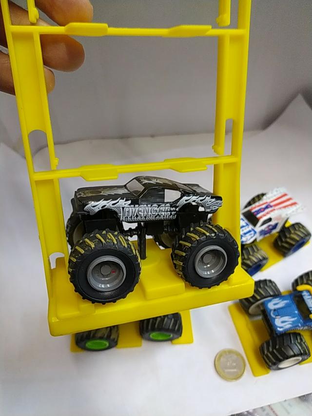Guisval Monster truck