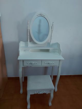 Tocador maquillaje de segunda mano en WALLAPOP