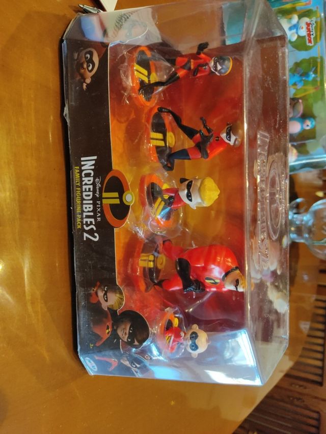 figuras de los INCREÍBLES 2..38€