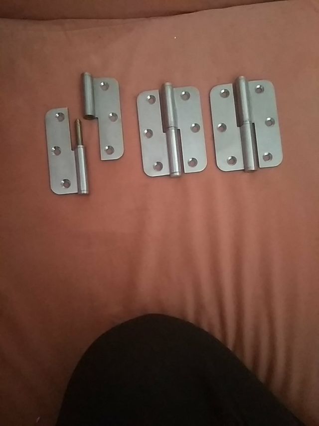 3 Bisagras izquierdas