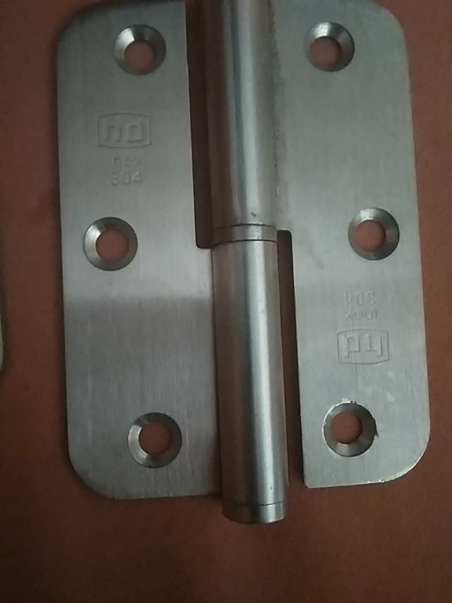 3 Bisagras izquierdas