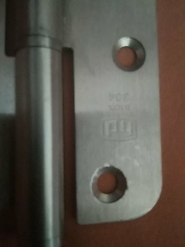 3 Bisagras izquierdas