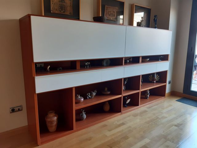 Librería salón Nueva Linea