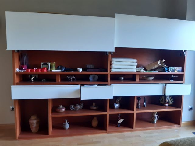 Librería salón Nueva Linea