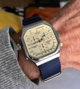 Reloj Citizen 3530 de segunda mano por 150 EUR en Madrid en WALLAPOP