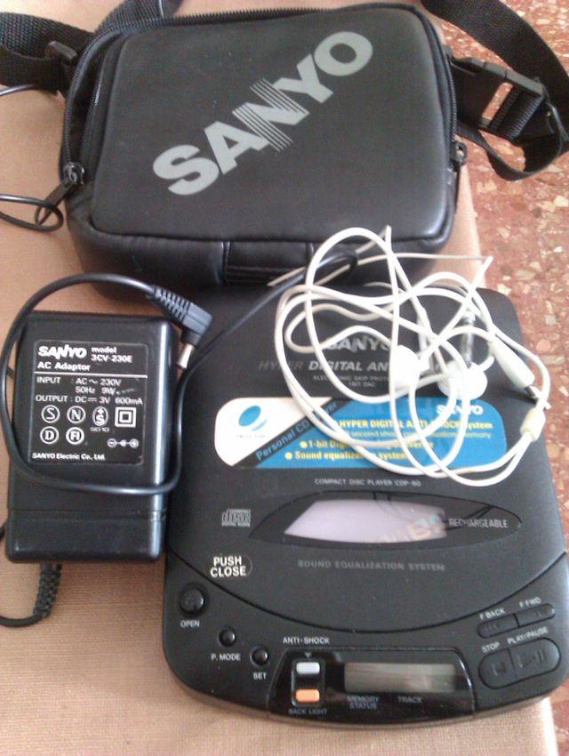 vendo compact disc sanyo