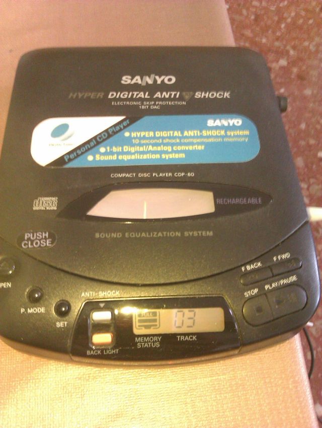 vendo compact disc sanyo