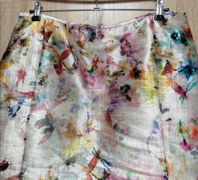 Falda  estampado elegante