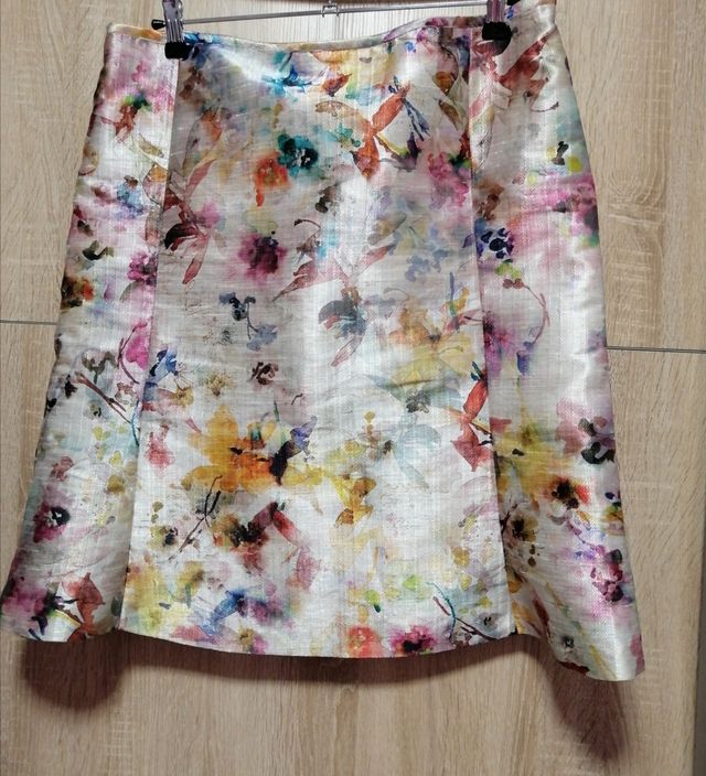 Falda  estampado elegante