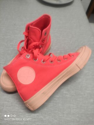 converse fluor