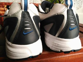Nike Dart VI 2008 Retro. de segunda mano por 60 EUR en Camiño de Penamoa en  WALLAPOP