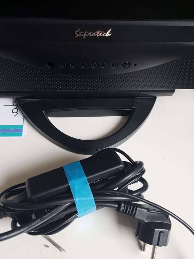 monitor tft 17 pulgadas 17" a 12v y 220v