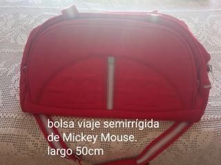 Maleta Mickey Mouse Bolsa de viaje de segunda mano por 15 EUR en Molins de  Rei en WALLAPOP