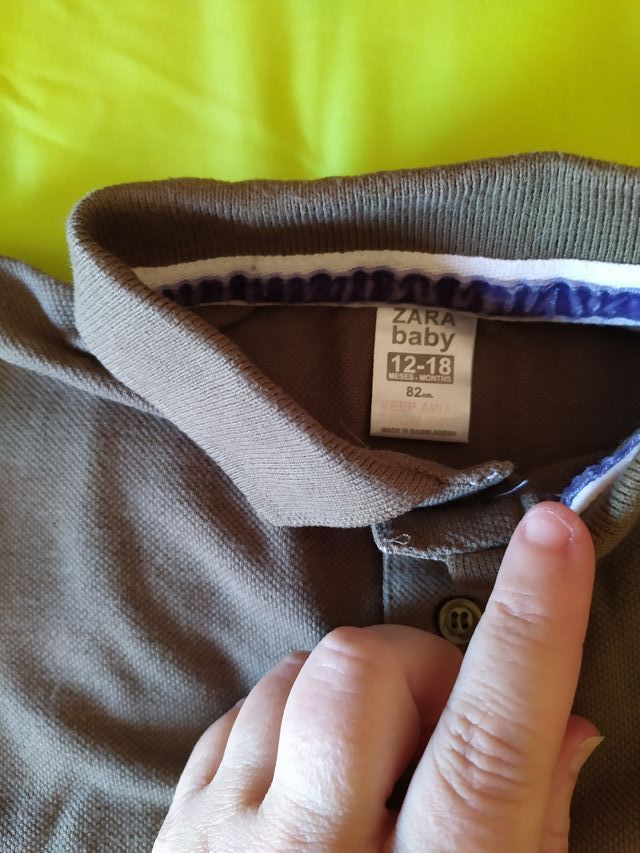 Talla 12 a 18 meses niño. Polo de marca Zara Baby