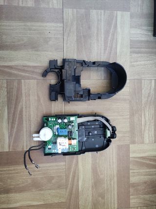 Placa con soporte Nespresso Delonghi Pixie EN124. de segunda mano por 18  EUR en Vitoria-Gasteiz en WALLAPOP