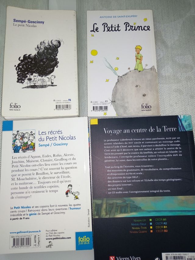 Libros de lectura francës.