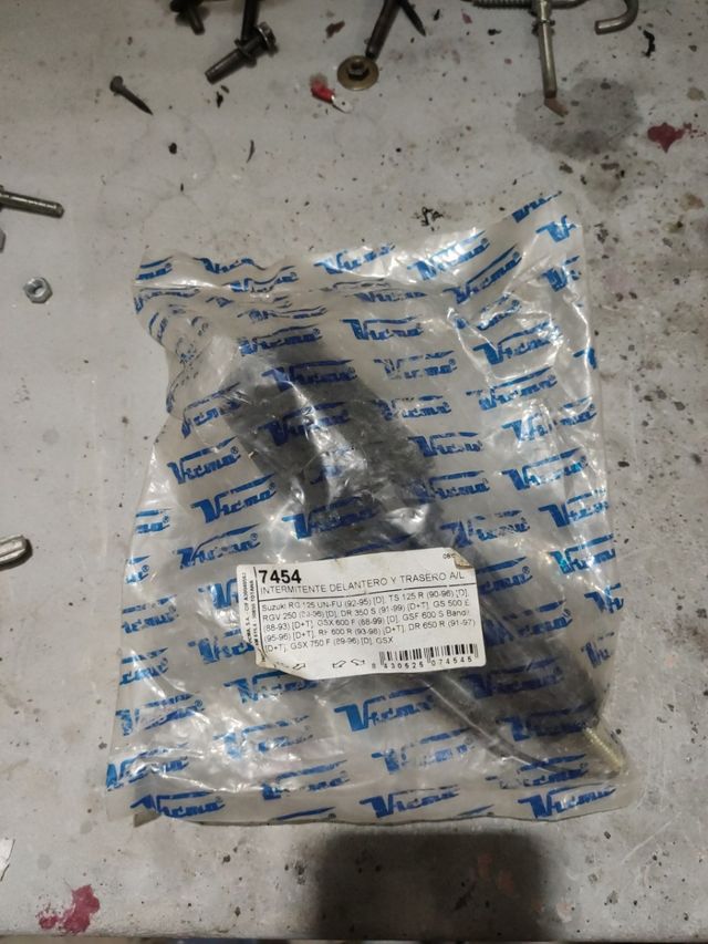 intermitente Suzuki nuevo