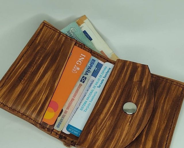 Carteras de cuero personalizadas