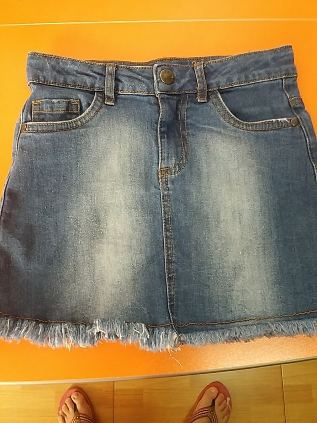 falda vaquera marca ubs.2 talla 8 años 128cm