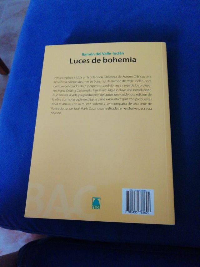 libro luces de bohemia