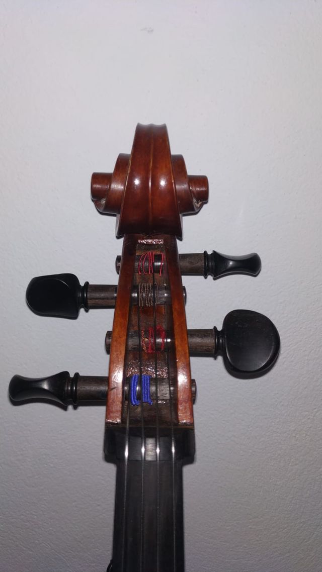 Violonchelo 7/8 (2012)