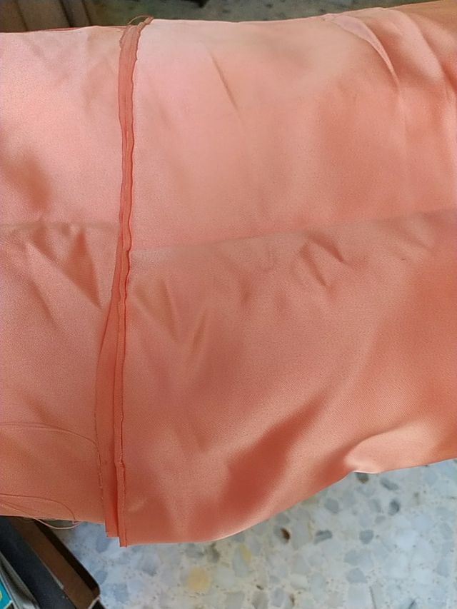 Retal de tela de  raso