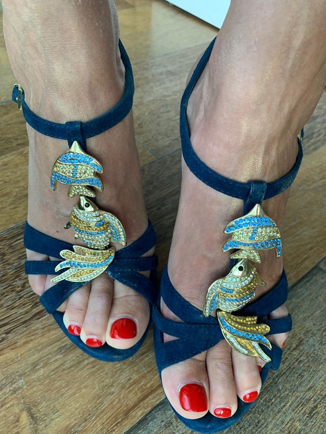 Sandalia piel azul Lucciano Baraccini N 38