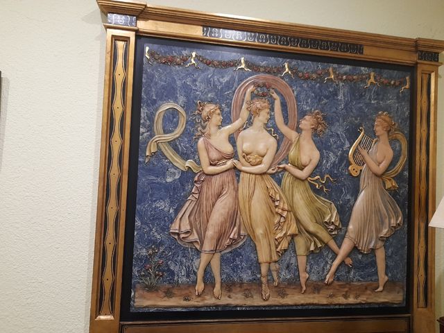 obra  en alabastro de Enrique Orejudo