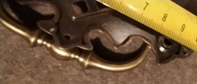 2 Tiradores de muebles