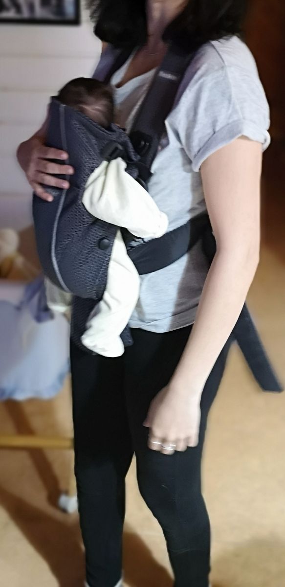 mochila porteo babybjorn