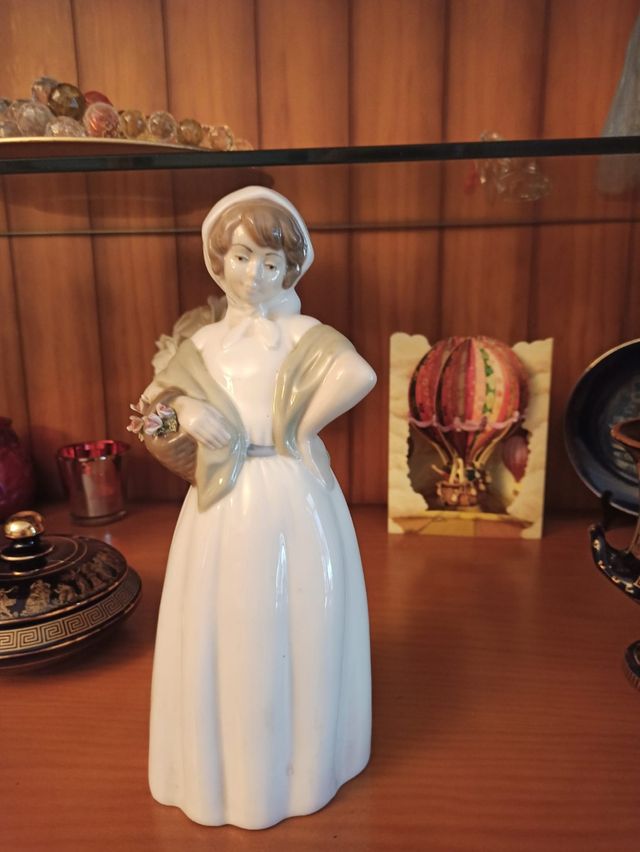 figura cerámica nueva a estrenar