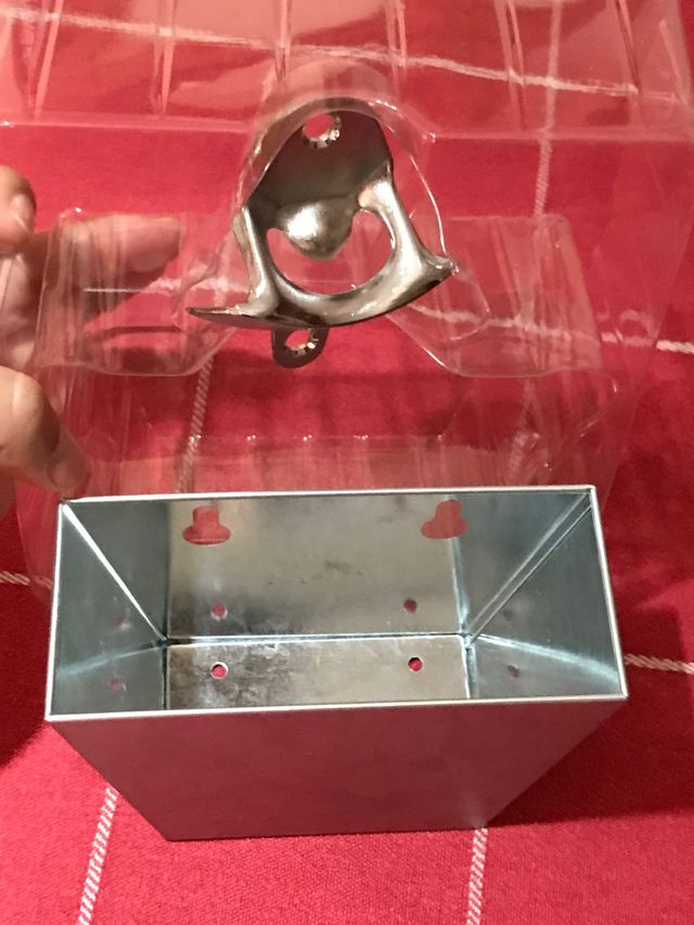 Apribottiglie per barbecue 