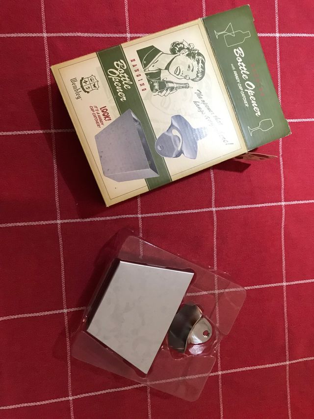 Apribottiglie per barbecue 