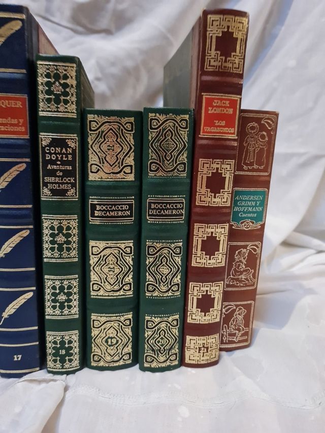 16 libros  de literatura  antigua