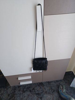 Bolso mango de fiesta de segunda mano por 5 EUR en Manresa en WALLAPOP