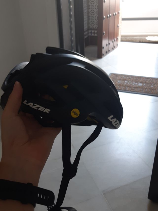Casco lazer blade + mips