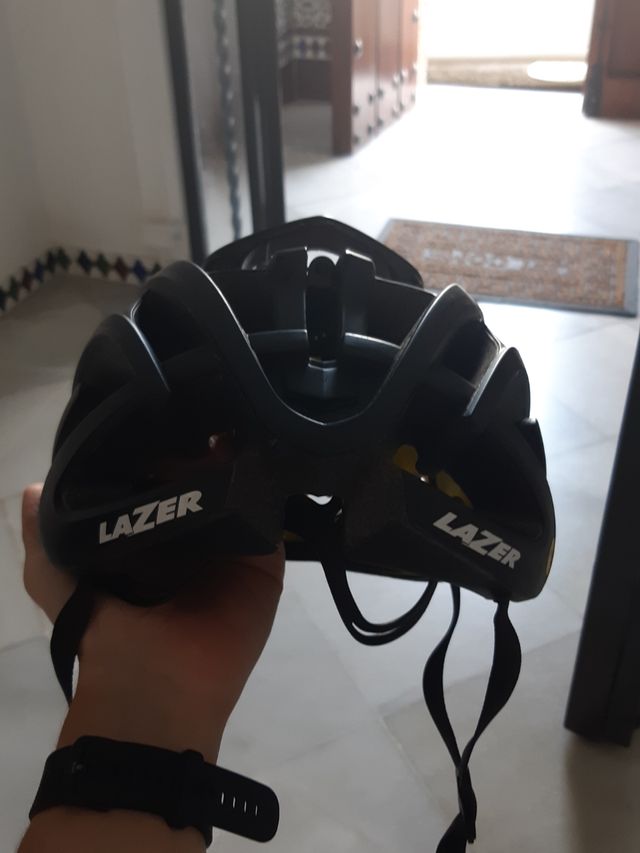 Casco lazer blade + mips
