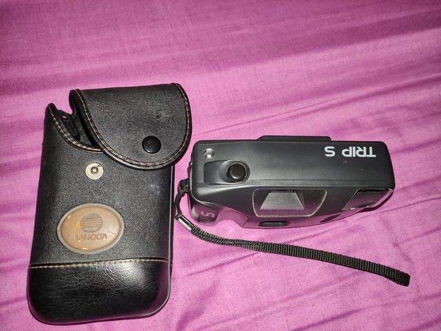 Cámara analógica Olympus Trip S