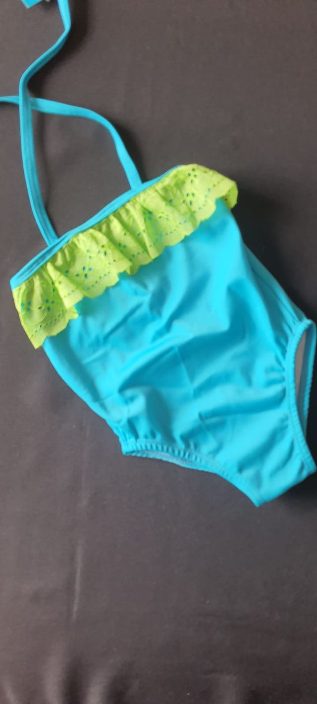 Bikini niña talla 2 nuevo varios modelos