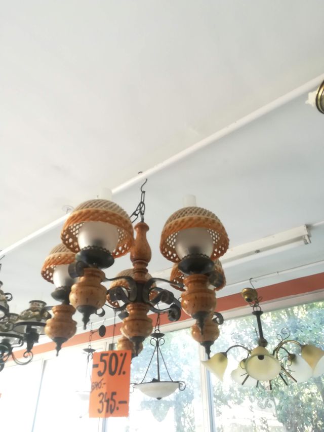 50% REBAJA: APLIQUES MADERA con lámpara a conjunto