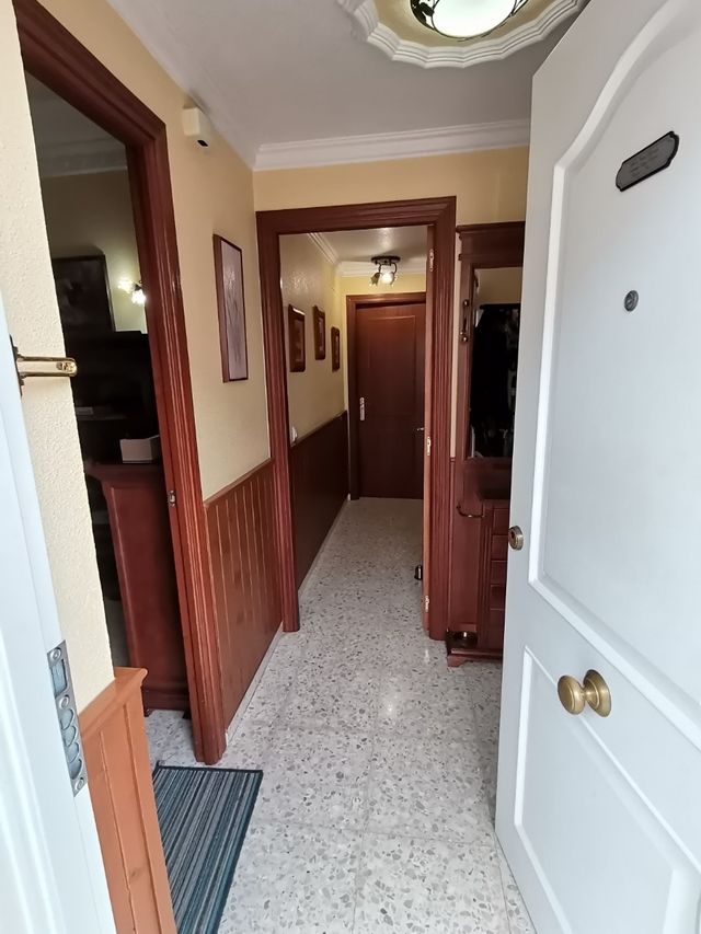 Piso bajo independiente de portales, garaje, trastero, patios