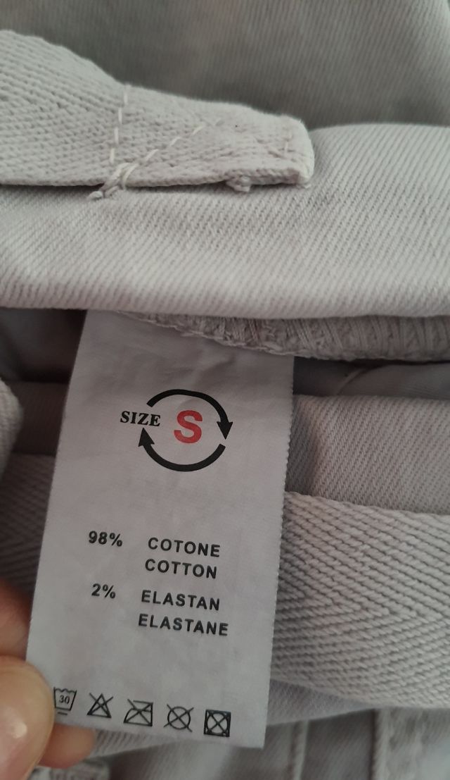 Pantalón beige talla S