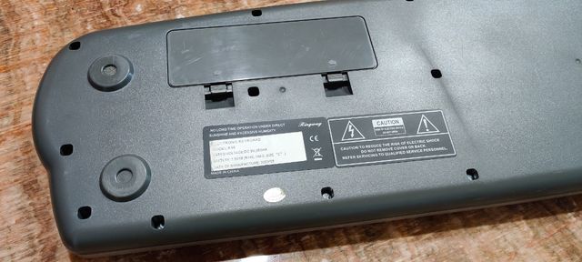 Piano eléctrico con cable + trípode