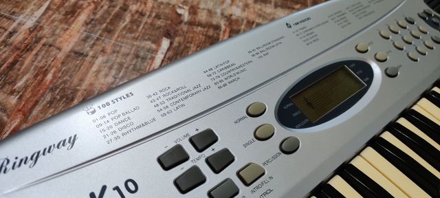 Piano eléctrico con cable + trípode