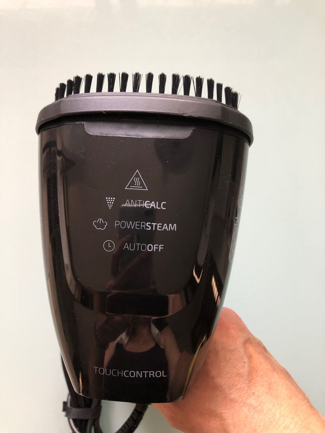 Plancha vertical y viaje CECOTEC